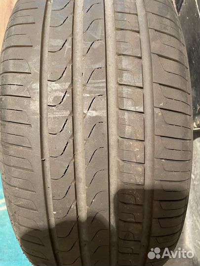 Pirelli Cinturato P7 255/40 R18