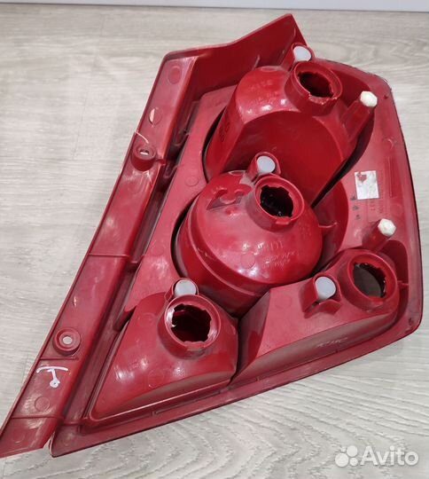 Фонарь задний левый chevrolet aveo t200