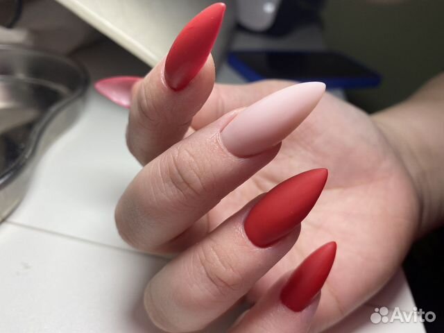 Мастер маникюра