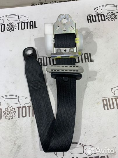 Ремень безопасности задний правый Toyota Rav4 A40