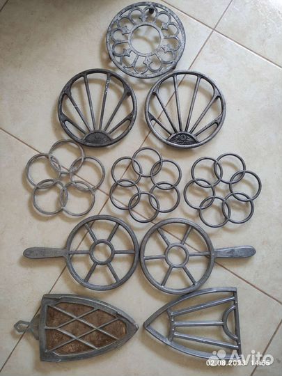 Подставка под горячее и утюг