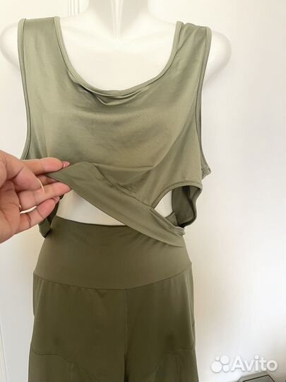 Спортивный костюм для фитнеса женский