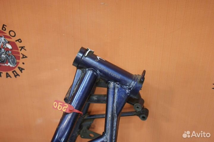 Рама с документами Suzuki Bandit 250V, GJ77A, J708