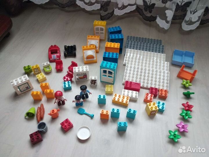 Конструктор lego duplo 10835 Семейный дом