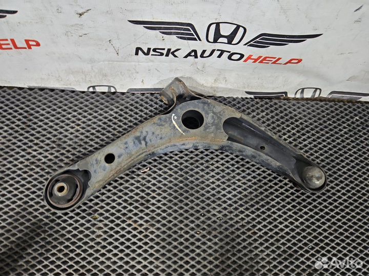 Рычаг Mitsubishi Outlander CW6W 6B31 2008