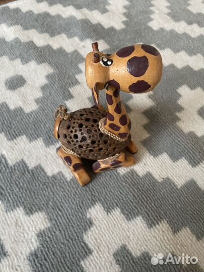 Статуэтка жираф дерево