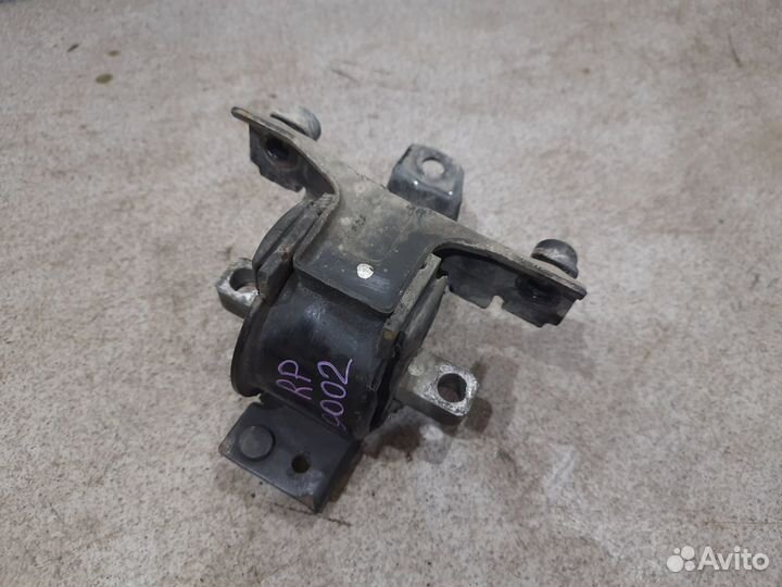 Подушка двигателя коробки для Skoda Rapid 2014