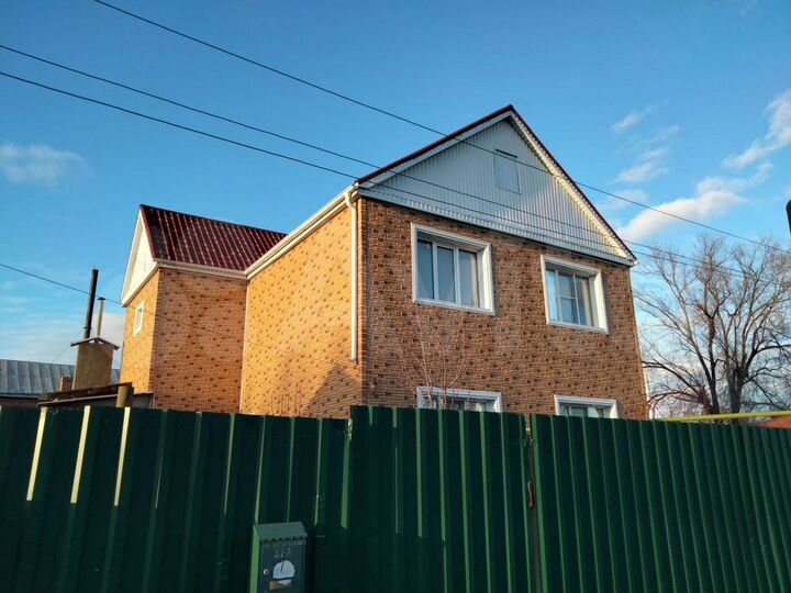 Дом 156,3 м² на участке 4 сот.