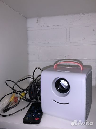 Мини проектор