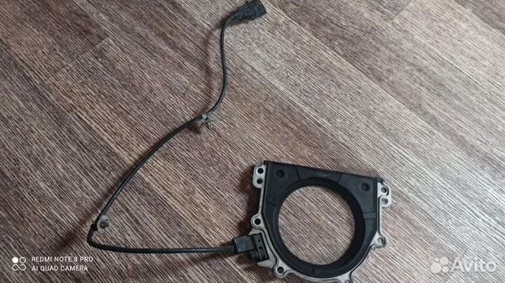 Задний сальник каленвала с датчиком