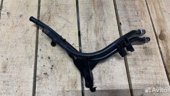 Патрубок охлаждения Skoda Octavia A5 FL CDA 2013