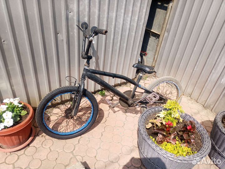 Bmx custom baik