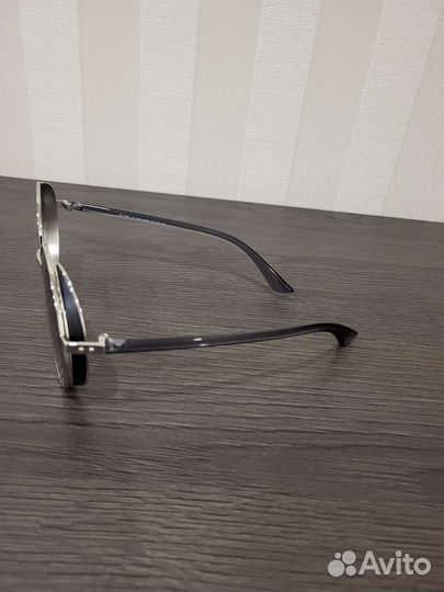 Солнцезащитные очки женские