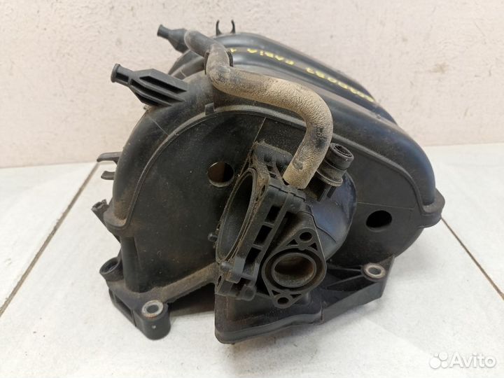 Впускной коллектор Шкода