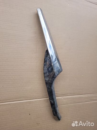 Молдинг бампера правый toyota land Cruiser Prado