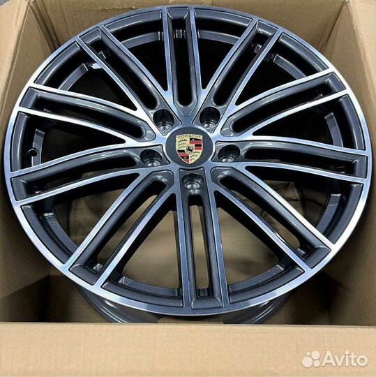 Диски на Porsche Кайен Купе Cayenne Coupe R20