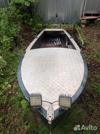 Лодка Казанка с булями