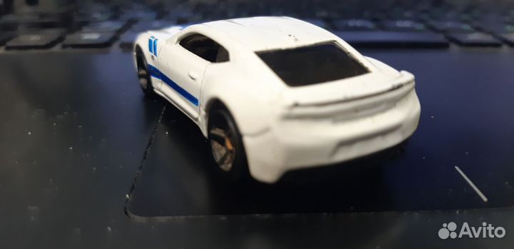 Модель Hot Wheels б/у 2016 Camaro SS