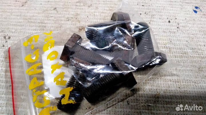 Болт маховика Opel Astra G 98-05г