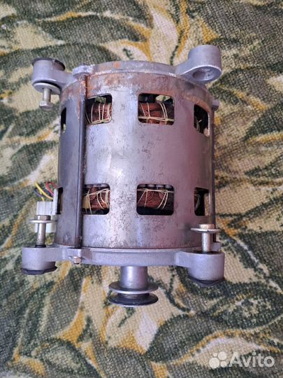 Двигататель стиральной машины Вятка мария