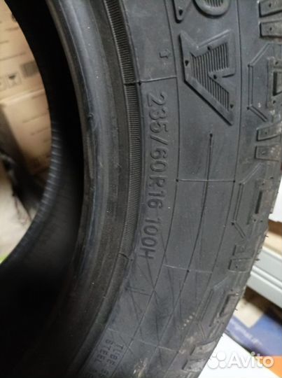 Toyo 310 235/60 R16