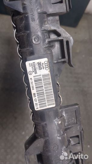 Радиатор охлаждения двигателя Audi A4 (B8), 2013