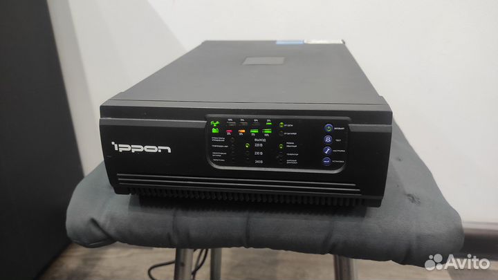 Ибп Ippon Smart Winner 1000