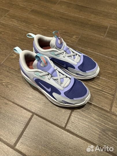 Кроссовки nike