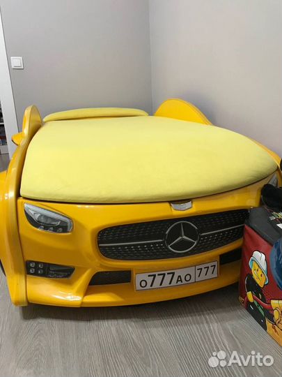Детская кровать машина 18080