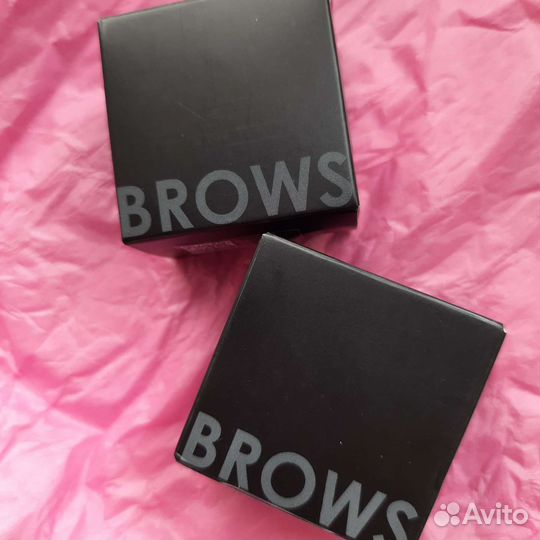 Помадка для бровей