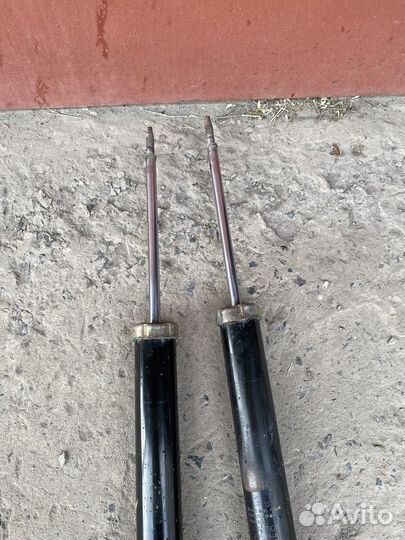 Амортизаторы задние Mando kia ceed