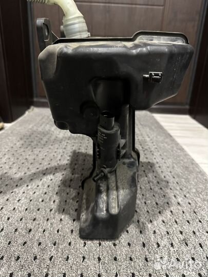 Бачок омывателя фар golf 7