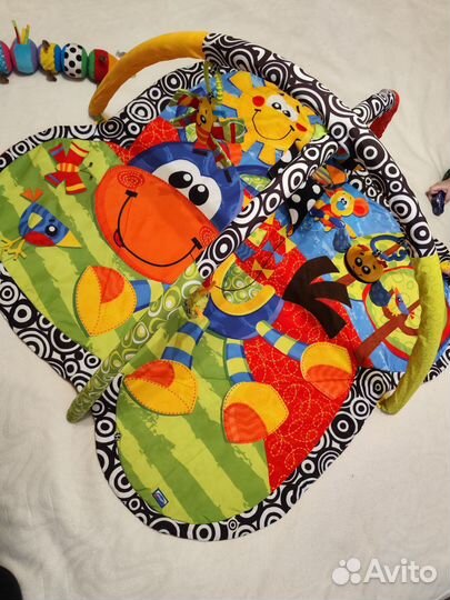 Развивающий коврик, игрушки