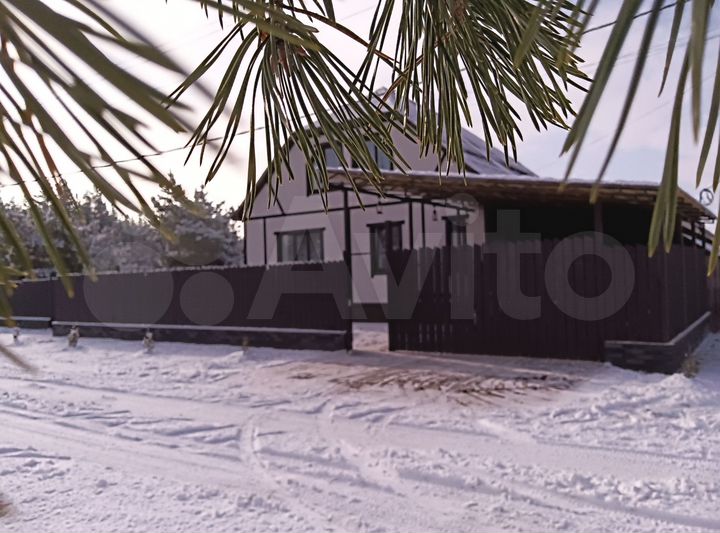 Дом 200 м² на участке 40 сот.