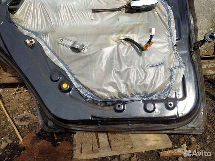 Задняя левая дверь hyundai sonata 4