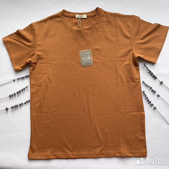 В наличии футболка Vauva