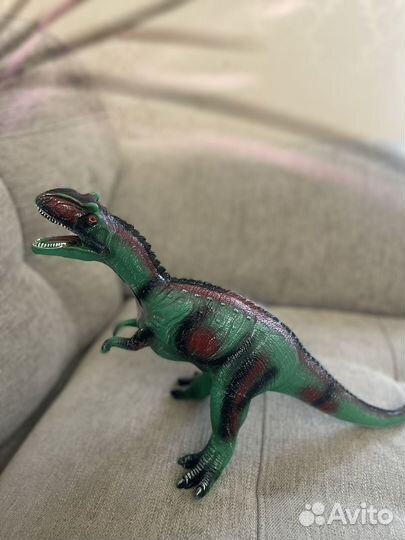 Книги про динозавров игрушка динозавры