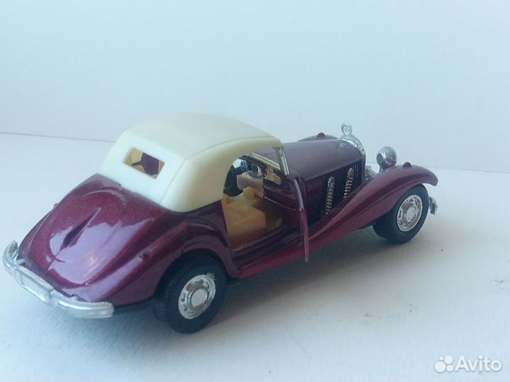 Yat ming 90e Mercedes-Benz 500k/550k