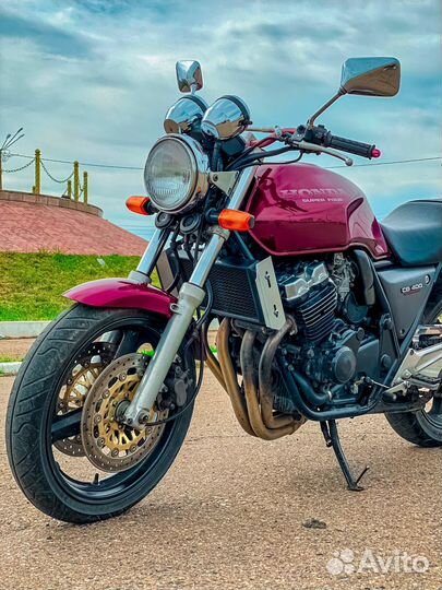 Honda CB400SF