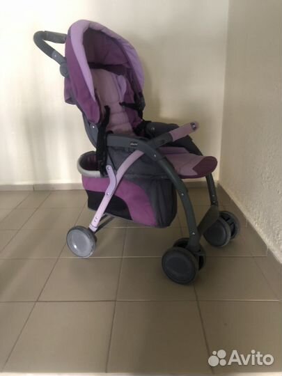 Прогулочная коляска chicco