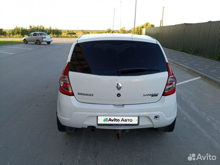 Renault Sandero 1.6 МТ, 2012, 104 000 км