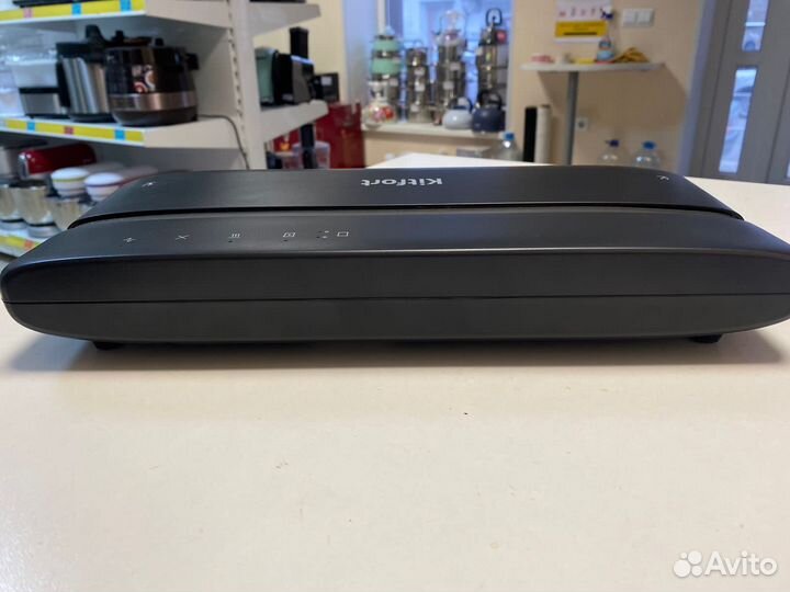 Вакуумный упаковщик Kitfort KT-1526