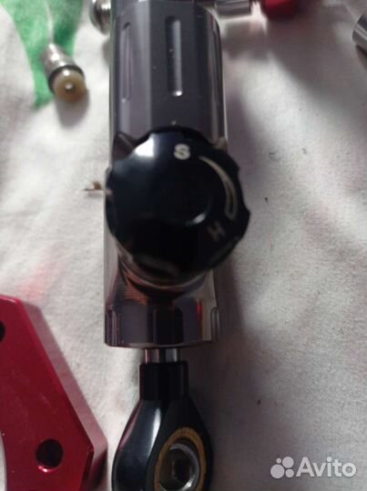 Рулевой демпфер мотоцикла