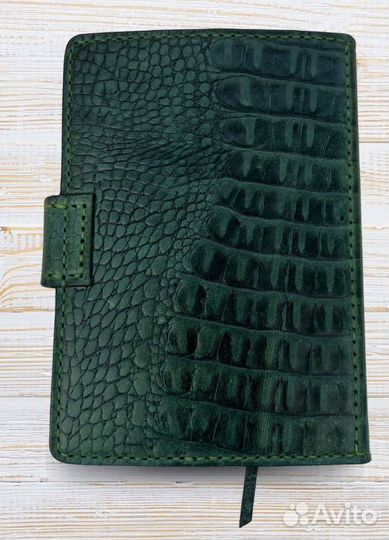 Блокнот с кольцевым механизмом из кожи