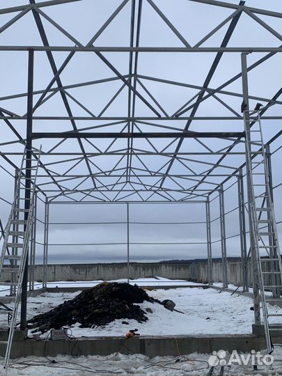 Сварщик металлоконструкций