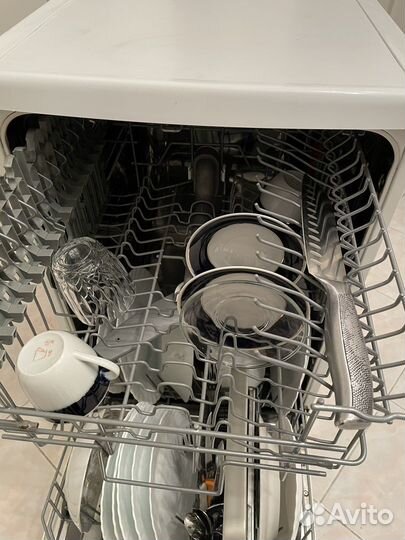 Посудомоечная машина Electrolux