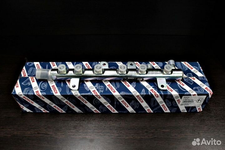 Рампа топливная Bosch 0445226042