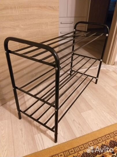 Вешалка на стену.обувница