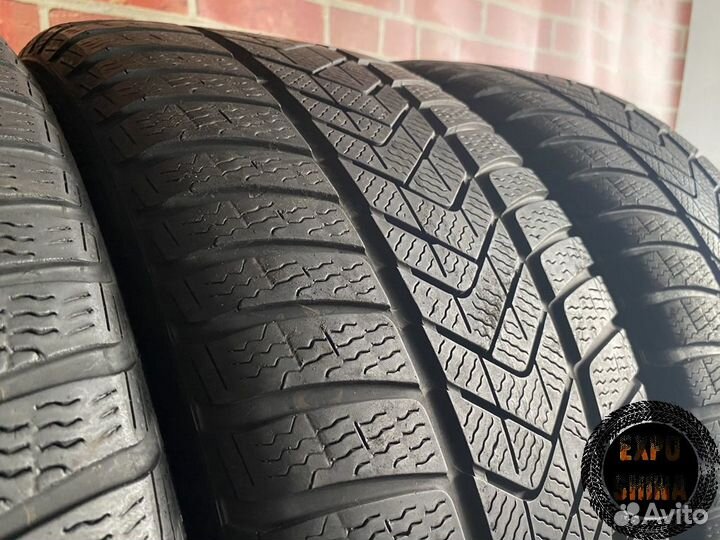 Pirelli Winter Sottozero 3 255/40 R18 и 225/45 R18 99V