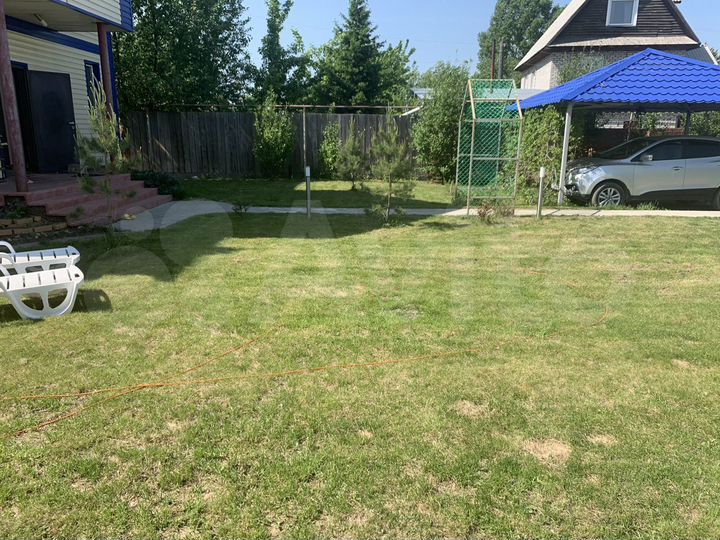 Коттедж 160 м² на участке 12 сот.